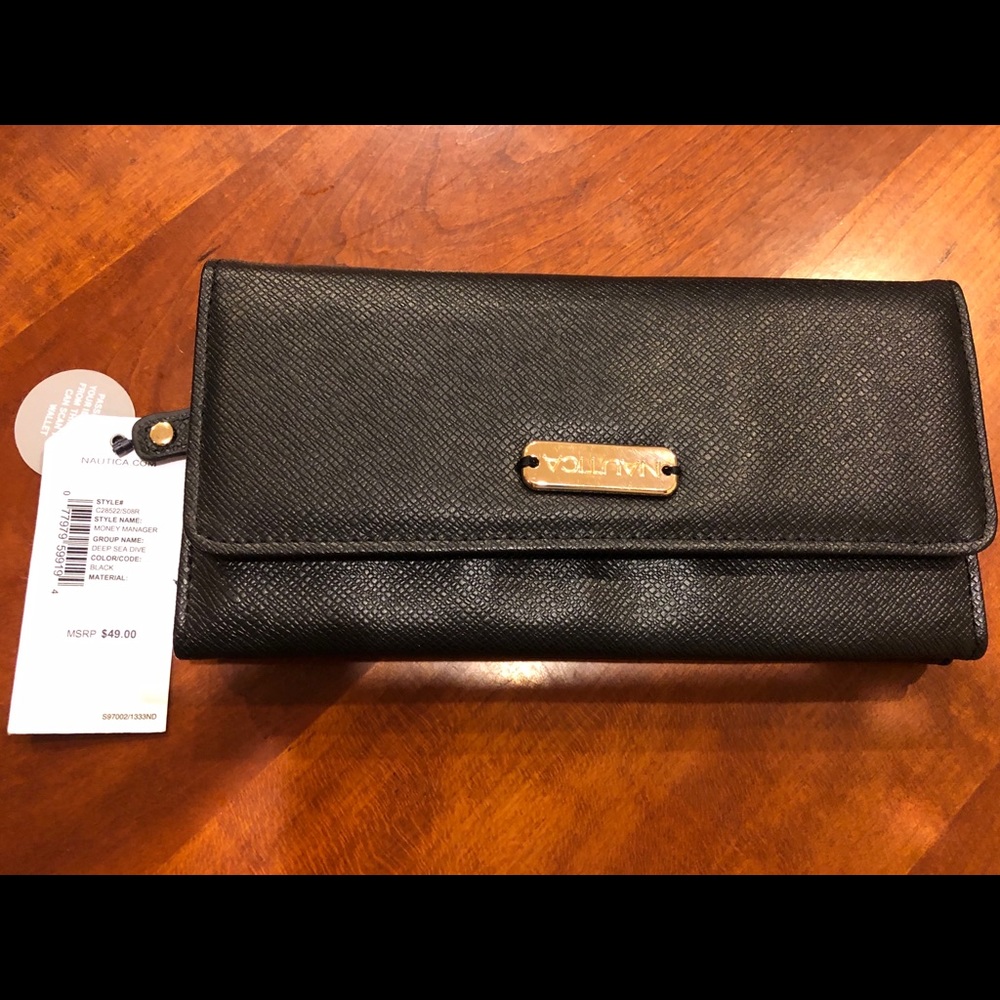 New Nautica Wallet